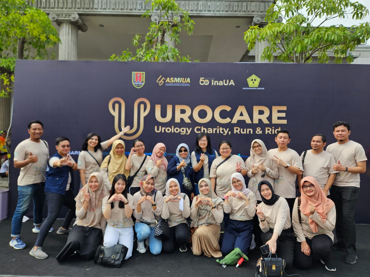 Pengabdian Masyarakat dalam acara Urocare