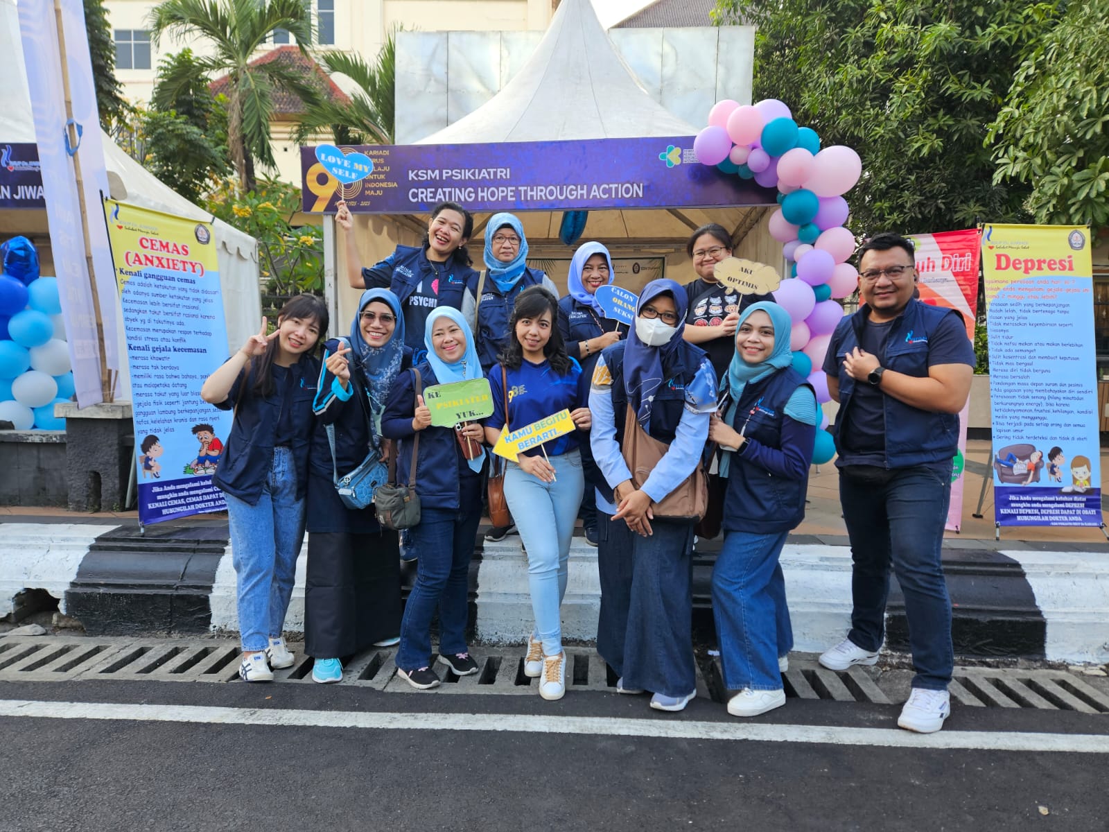 Pegabdian Masyarakat di CFD Simpang Lima